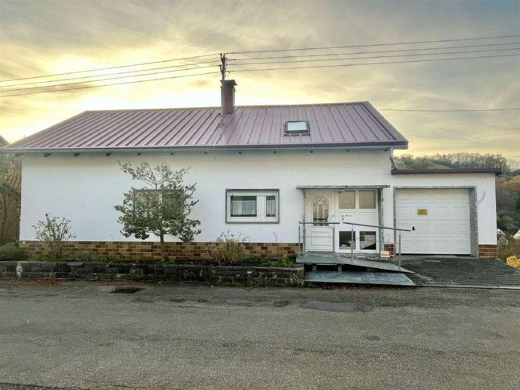 Wohnhaus in Niederstetten - Vorbachzimmern, Main Tauber Kreis – Bild 1