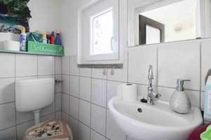 Einfamilienhaus mit Scheune, Pool und ca. 28.600 m² Grundstück – renovierungsbedürftig – Die vollständige Adresse der Immobilie erhältst du vom Anbieter., 9669 Frankenberg/Sachsen – Vorschaubild 14