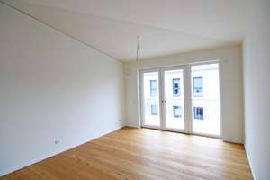 Ab 01.11.2026: Dachgeschoss-Wohntraum mit Süd-Balkon, Abendsonne, Aufzug, Tiefgarage + Wallbox! – Die vollständige Adresse der Immobilie erhältst du vom Anbieter., 15711 Königs Wusterhausen – Vorschaubild 5