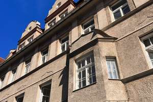 Schöne Altbauwohnung im Jahrhundertwendehaus in ruhiger Lage der Jakobervorstadt – Die vollständige Adresse der Immobilie erhältst du vom Anbieter., 86152 Jakobervorstadt-Nord, Augsburg – Vorschaubild 2