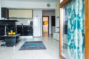 Ansprechende 2-Zimmer-Wohnung mit Balkon und Einbauküche in Oberhausen – Helmholtzstraße 98, 46045 Oberhausen – Vorschaubild 1