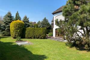 Wunderschönes repräsentatives Haus mit Nebengebäude im Vogtland – Die vollständige Adresse der Immobilie erhältst du vom Anbieter., 8606 Oelsnitz/Vogtland – Vorschaubild 9
