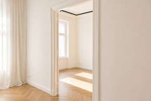 Bezugsfertige, hochwertig sanierte 5-Zimmer-Wohnung mit Loggia für hohe Ansprüche – Die vollständige Adresse der Immobilie erhältst du vom Anbieter., 12159 Friedenau, Berlin – Vorschaubild 11