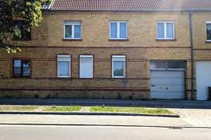Ein Haus – viele Möglichkeiten: Klinkercharme mit PV-Anlage & Ausbaupotenzial – Anhalt-Bitterfeld (Kreis) – Vorschaubild 1
