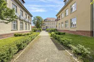 Property thumbnail 12