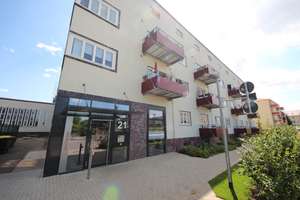 2-Zi. mit Aufzug, Balkon, PKW Stellplatz in stilvoller Umgebung im Herzen der Landeshauptstadt – Emanuel-Larisch-Weg 21, 39112 Leipziger Straße, Magdeburg – Vorschaubild 2