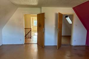 OSTSEE-KAUF | GREMERSDORF – Sanierungsobjekt mit Neubaupotenzial auf großem Eckgrundstück – Die vollständige Adresse der Immobilie erhältst du vom Anbieter., 23758 Gremersdorf – Vorschaubild 14