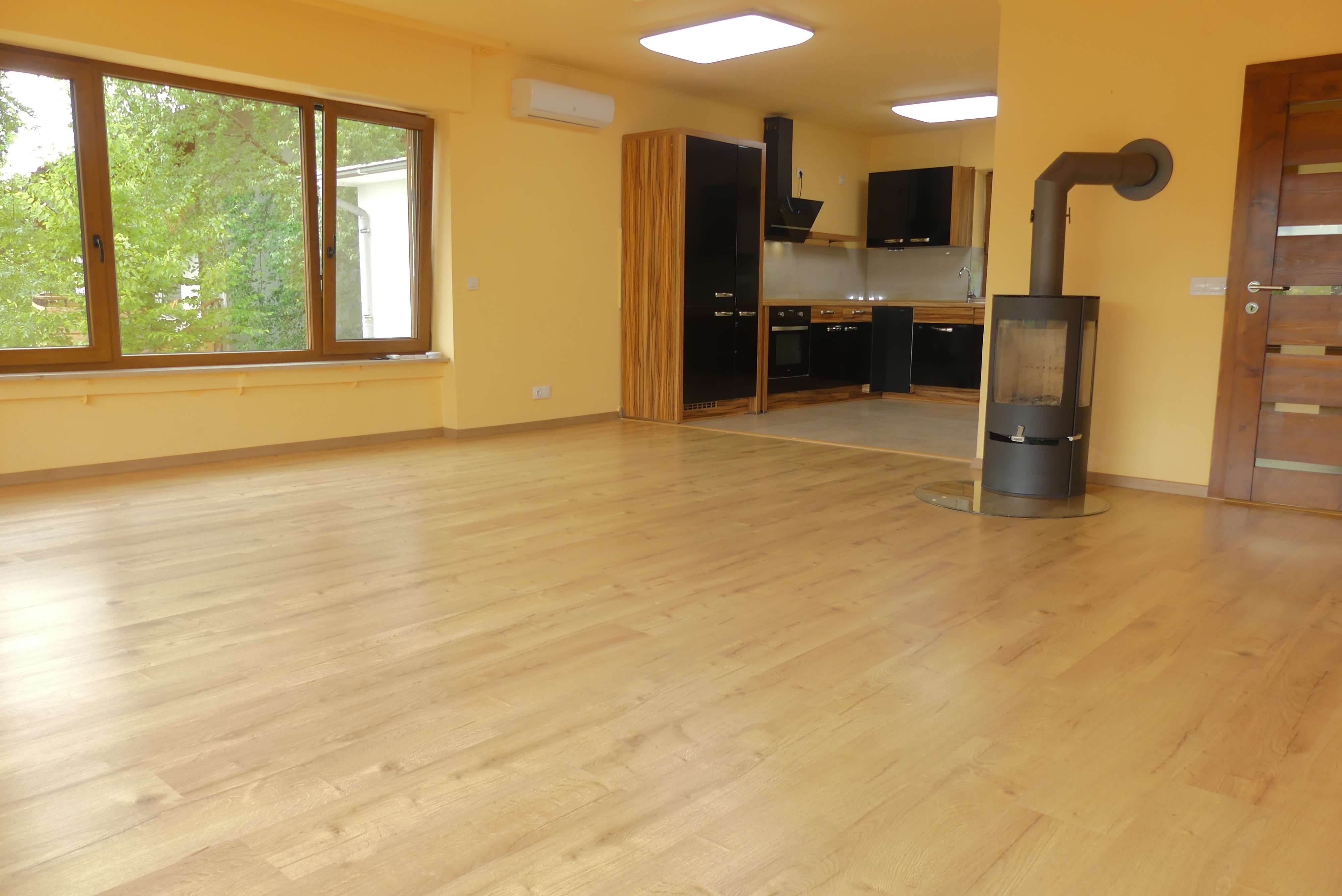 Immobilie in Brombachtal - ***Saniertes Wohnhaus mit einer traumhaften Aussicht im "Herrenwäldchen" in Brombachtal*** - Bild 2