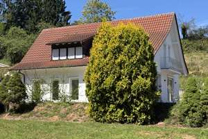 Neuwertiges Einfamilienhaus, kernsaniert, Wärmepumpe, in traumhafter Lage – Die vollständige Adresse der Immobilie erhältst du vom Anbieter., 66482 Bubenhausen, Zweibrücken – Vorschaubild 1