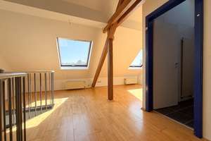 Düsseldorf-Oberbilk: Charmante 2-Zimmer-Dachgeschosswohnung mit Galerieebene und Balkon! – 40227 Oberbilk, Düsseldorf – Vorschaubild 11