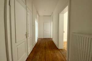 Exklusive und modernisierte Altbauwohnung im Stuttgarter Süden – Die vollständige Adresse der Immobilie erhältst du vom Anbieter., 70180 Lehen, Stuttgart – Vorschaubild 12