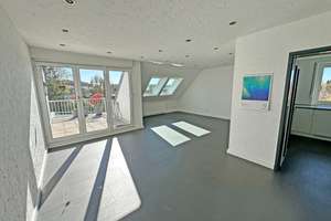 Stilvolle Maisonettewohnung in kleiner Hausgemeinschaft mit Garage