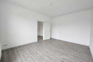 Top modern: 2-Zimmer-Wohnung mit Balkon – Alt Fermersleben 16, 39122 Magdeburg – Vorschaubild 3