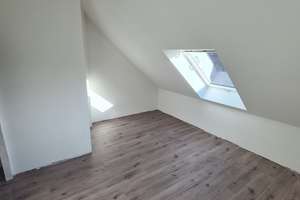 Neuwertiges Reihenmittelhaus in Rheindahlen, 5 Zimmer,  – Stadtwaldstraße 357, 41179 Rheindahlen-Land, Mönchengladbach – Vorschaubild 1