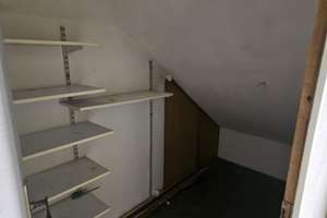 Helle 3- Zimmer Dachgeschosswohnung
650 € - 86 m² - 3.0 Zi. – Die vollständige Adresse der Immobilie erhältst du vom Anbieter., 53501 Grafschaft – Vorschaubild 6