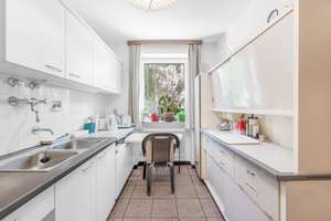 Familienfreundliches Reihenmittelhaus mit Charakter und Ausbaupotenzial – Die vollständige Adresse der Immobilie erhältst du vom Anbieter., 81476 Forstenried, München – Vorschaubild 5