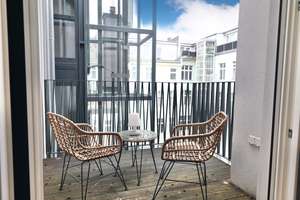 BESTLAGE NAHE KU'DAMM & KADEWE - WOHNEN & ARBEITEN ODER FÜR FAMILIE - MIT AUFZUG, TERRASSE & SAUNA – Nürnberger Straße 19 bb, 10789 Charlottenburg, Berlin – Vorschaubild 30