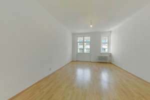 2,5 Zimmer Altbauwohnung in Toplage direkt am Rathaus Schöneberg – Die vollständige Adresse der Immobilie erhältst du vom Anbieter., 10825 Schöneberg, Berlin – Vorschaubild 3