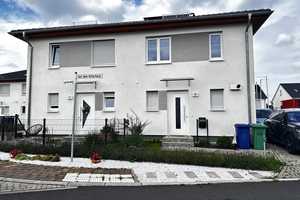 4-Zimmer-Haus mit EBK , Parkplatz und Garten  – Auf dem ritterfleck 14, 15732 Dahme-Spreewald (Kreis) – Vorschaubild 1
