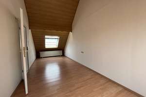 Wohnen mit Charakter: 3-Zimmer-Dachgeschosswohnung in Mannheim-Seckenheim – Die vollständige Adresse der Immobilie erhältst du vom Anbieter., 68239 Seckenheim, Mannheim – Vorschaubild 4