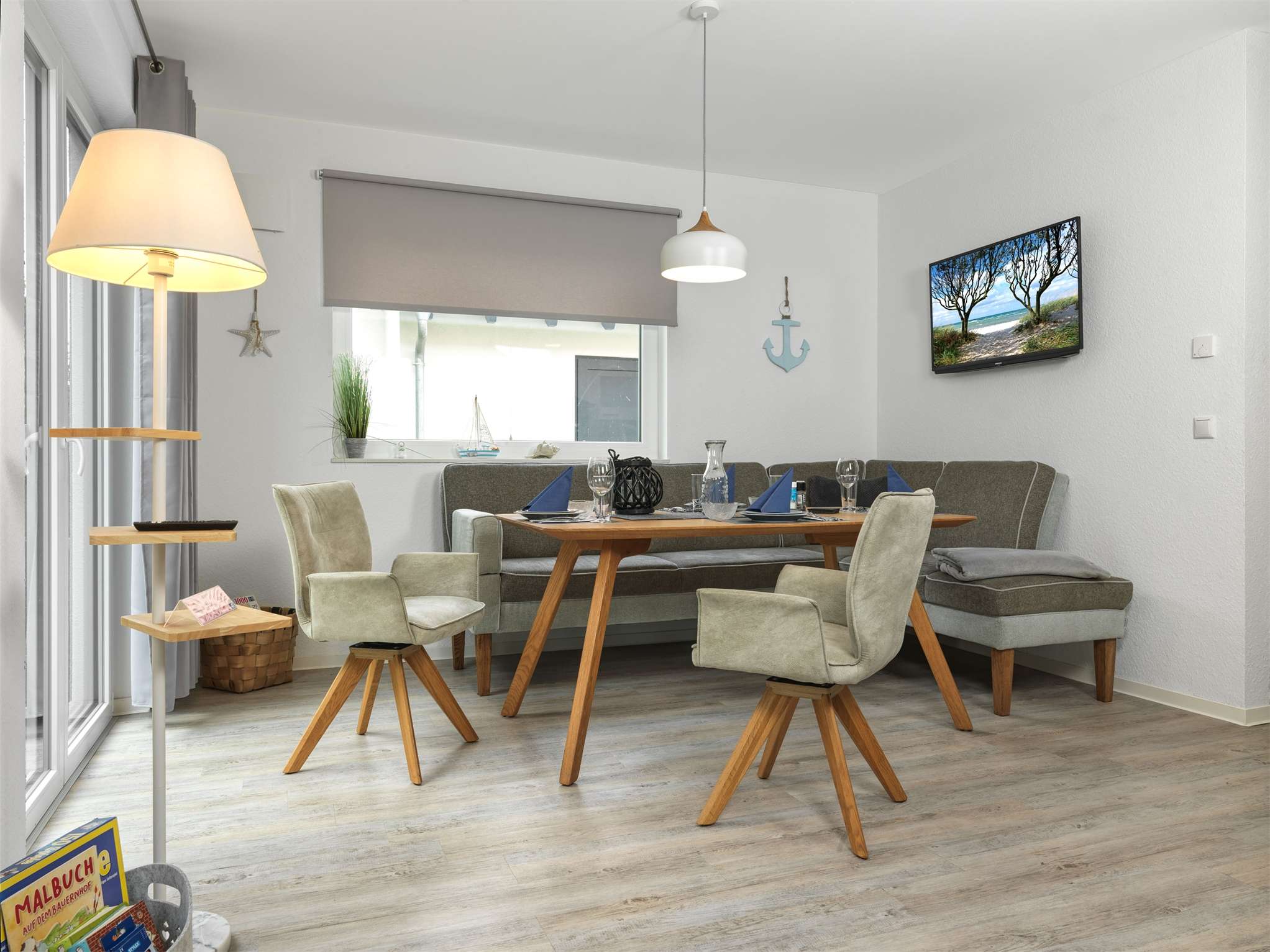 Immobilie in Insel Poel - Modernes Ferienhaus mit attraktiven Mieteinnahmen in einmaliger Lage zu verkaufen - Bild 0