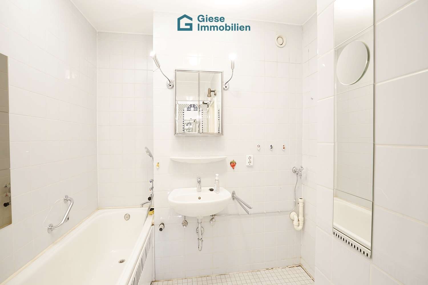 Immobilie in Filderstadt - Große 2,5-Zimmer-Wohnung mit Balkon und TG-Stellplatz - Bild 5