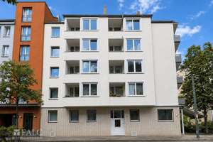 Helle, bezugsfreie 2-Zimmer-Wohnung mit Balkon & Loggia in Düsseldorf-Pempelfort – 40477 Pempelfort, Düsseldorf – Vorschaubild 12