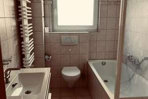 Wohnen mit Charakter: Zwei-Zimmer-Wohnung in Bottrop Nähe  Innenstadt – Kapitän-Lehmann-Straße 10, 46236 Stadtmitte, Bottrop – Vorschaubild 3
