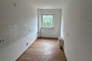 Familientraum - 3-Zimmerwohnung mit Loggia in Duisburg-Mündelheim – Im Bonnefeld 22, 47259 Mündelheim, Duisburg – Vorschaubild 6