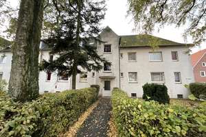 2 Zimmer-Wohnung mit Küchenzeile und Tageslichtbad mit Dusche in Lübeck-Kücknitz – Josephstraße 2, 23569 Kücknitz, Lübeck – Vorschaubild 1