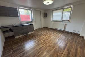 2-Zi-Einliegerwohnung ca.50m² (UG) ruhig mit sep. Eingang in S-Weilimdorf -Nähe Löwenmarkt – Kaiserslauterer Straße 13, 70499 Weilimdorf (Ortsteil), Stuttgart – Vorschaubild 3