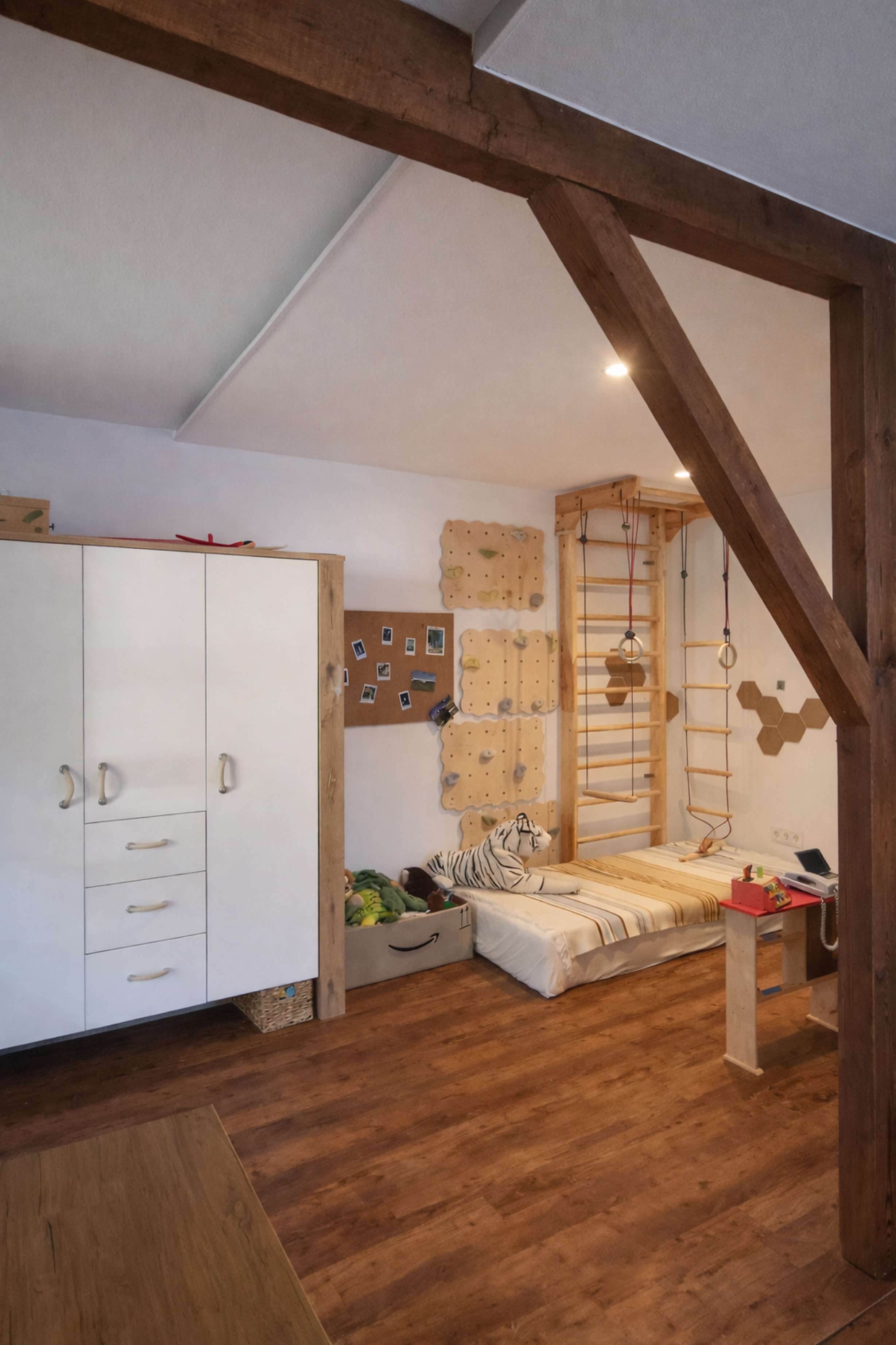 Immobilie in Lauterstein - Provisionsfrei:  184 m² Galerie-Wohnung (2019 neu aufgestockt) - Bild 2