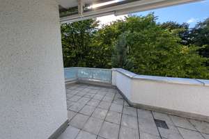Erstbezug nach Renovierung: helle 1,5-Zimmer-Wohnung mit großer West-Dachterrasse in München-Solln – Wolfratshauser Straße 135a, 81479 Thalkirchen, München – Vorschaubild 15