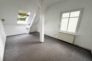 Berlin-Karlshorst: Doppelhaushälfte mit 2 Eigentumswohnungen, Dachterrasse, Garten, PKW-Stellp – Dorotheastraße 33, 10318 Karlshorst, Berlin – Vorschaubild 17