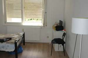 Zentrale 2-Zimmer-Dachgeschoss Wohnung in Pforzheim – ideal für Singles oder Paare – Lindenstr 52, 75175 Oststadt, Pforzheim – Vorschaubild 1