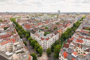 Elegante Altbauresidenz mit zwei Balkonen und hochwertigem Wohnambiente in der City-West – 10711 Halensee, Berlin – Vorschaubild 3