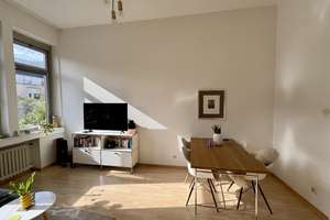 Schöne Altbau Wohnung in Pempelfort – Die vollständige Adresse der Immobilie erhältst du vom Anbieter., 40479 Pempelfort, Düsseldorf – Vorschaubild 2