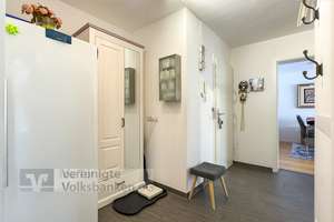 Tolle 4-Zimmerwohnung mit Balkon in gutem Zustand – Die vollständige Adresse der Immobilie erhältst du vom Anbieter., 72762 Reutlingen-Mitte, Reutlingen – Vorschaubild 3