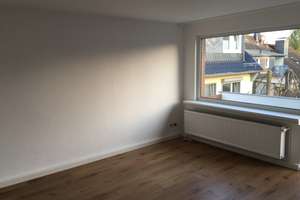 Citynahe ruhig gelegene 3-Zimmer-Wohnung mit Balkon in Südausrichtung – Die vollständige Adresse der Immobilie erhältst du vom Anbieter., 42651 Solingen-Mitte, Solingen – Vorschaubild 2