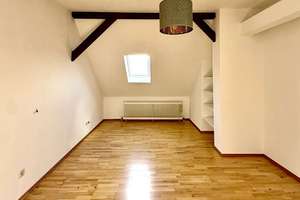143 m² Dachgeschoss Altbaucharme mit Terrasse über den Dächern Moabits – Die vollständige Adresse der Immobilie erhältst du vom Anbieter., 10553 Moabit, Berlin – Vorschaubild 33