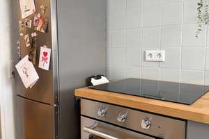 Lebendiges Viertel: 2-Zimmer-Wohnung in Düsseldorf-Benrath
