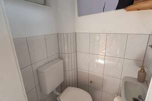 Schöne 4-Zimmer-Wohnung mit Gartenanteil und EBK in Reutlingen Betzingen – Die vollständige Adresse der Immobilie erhältst du vom Anbieter., 72770 Betzingen, Reutlingen – Vorschaubild 18