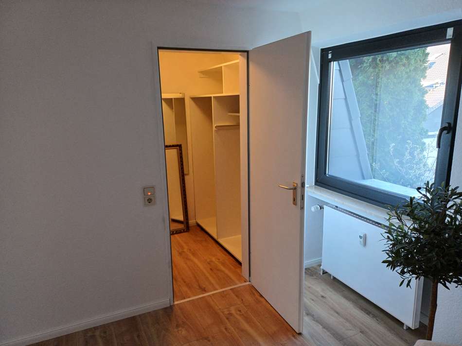 Begehbarer Kleiderschrank