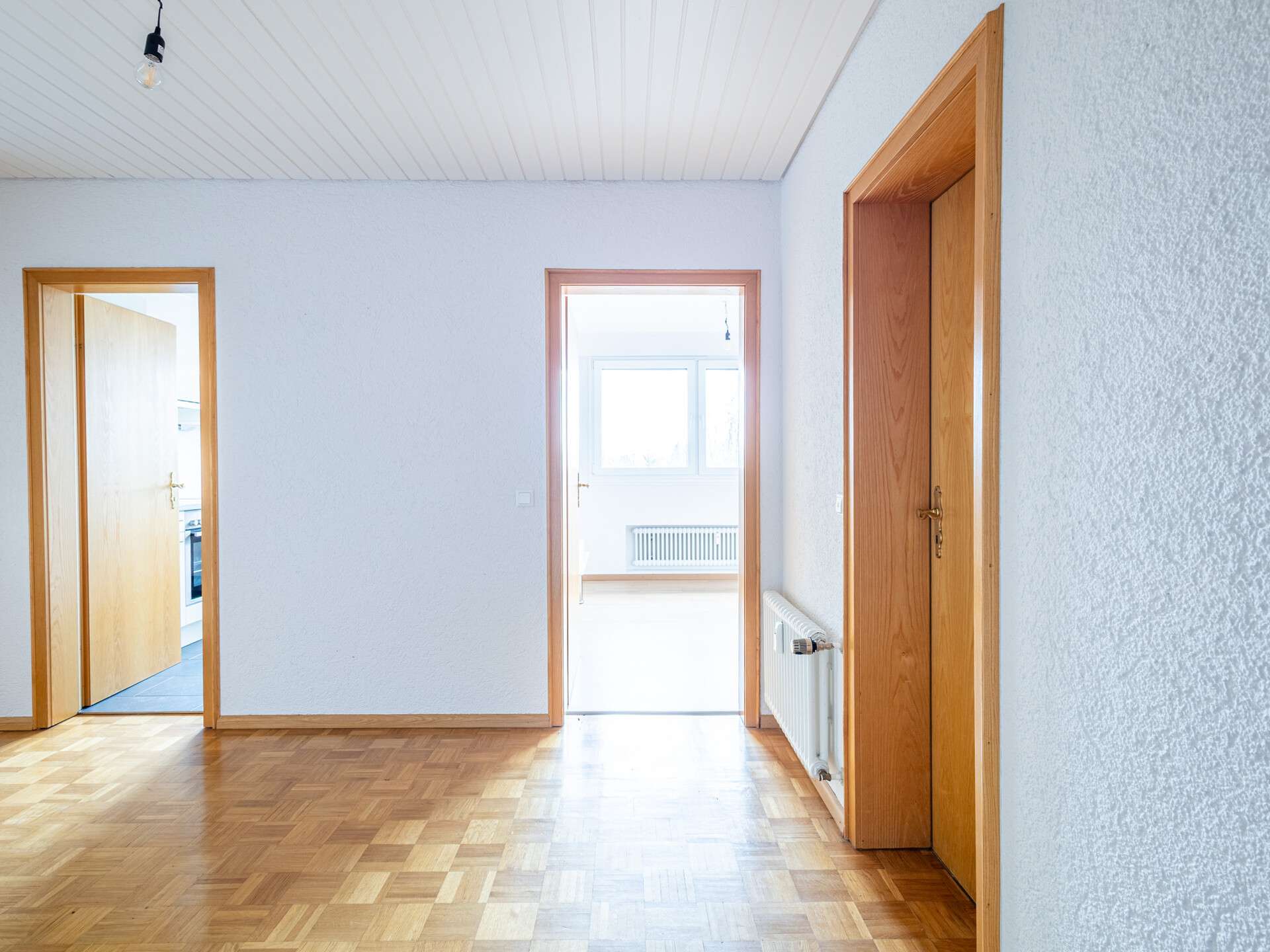 Immobilie in Badenweiler - Hervorragend ausgestattete 2-Zimmer-Wohnung in toller Wohnlage - Bild 2