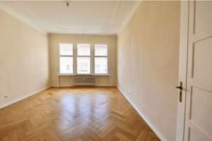 BEGEHRTER ALTBAU-CHARME - BELIEBTE  LAGE NAHE LIETZENSEE - HOLZDIELEN, FISCHGRÄTPARKETT & STUCK – Fredericiastr. 4a xx, 14059 Westend, Berlin – Vorschaubild 12