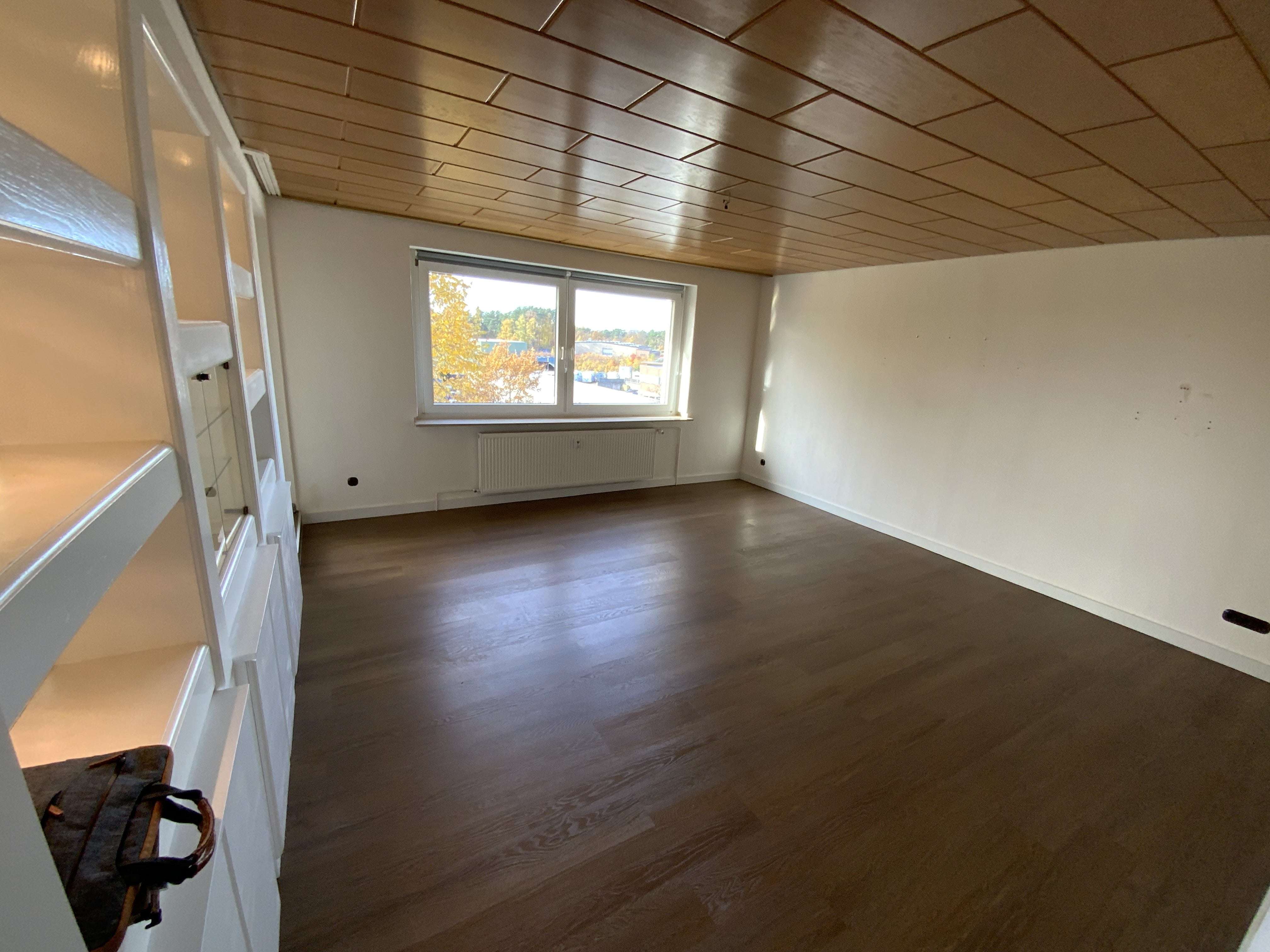 Immobilie in Oerlinghausen - Mit dem Aufzug vor die Wohnungstür! - Bild 1