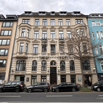 Belgisches Viertel – Großzügige Galeriefläche sucht kreativen Nutzer