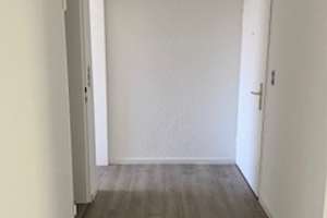 Helle  & renovierte 3 Raum Wohnung mit Balkon – Emmericher Straße 149, 47138 Obermeiderich, Duisburg – Vorschaubild 13