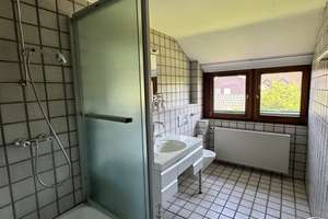 Großzügiges Einfamilienhaus mit Sauna, Weinkeller und idyllischem Garten in Neuss-Gnadental – Die vollständige Adresse der Immobilie erhältst du vom Anbieter., 41468 Gnadental, Neuss – Vorschaubild 27