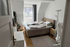 2,5-Zi.-Altbau-Whg. mit kl. Wohnküche im 3. OG in München-Nymphenburg – Die vollständige Adresse der Immobilie erhältst du vom Anbieter., 80639 Nymphenburg, München – Vorschaubild 5